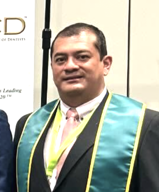 Dr. Roberto Fuentes Velasquez portrait